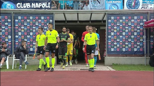 Napoli-Catanzaro 2-1: decidono Raspadori e Lucca Napoli-Catanzaro 2-1: decidono Raspadori e Lucca
