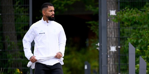 Douglas Luiz fa da tappo al mercato della Juve