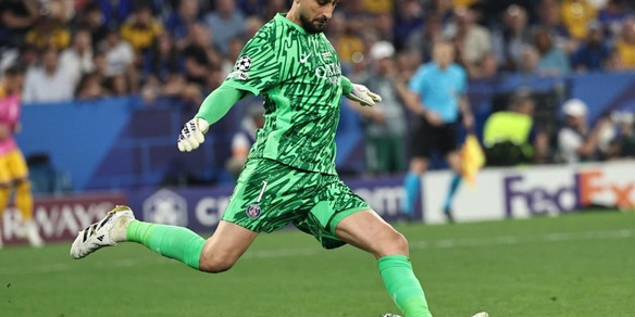 Dopo Sirigu e Buffon tocca a Donnarumma, a Parigi ce l’hanno con i portieri italiani