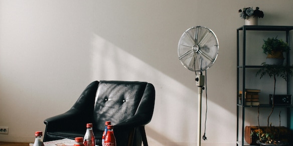 Il semplice trucco di un architetto per rinfrescare la casa senza usare l'aria condizionata