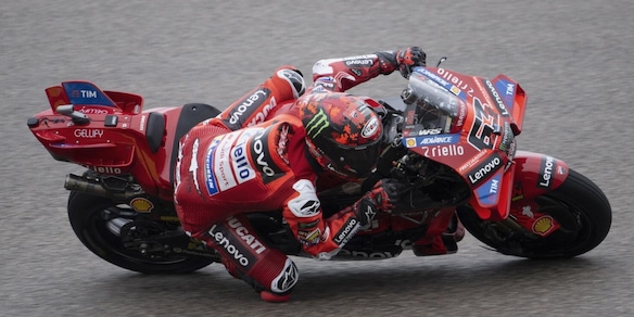 Marquez vince la Sprint in Austria. Bezzecchi 4°, out Bagnaia