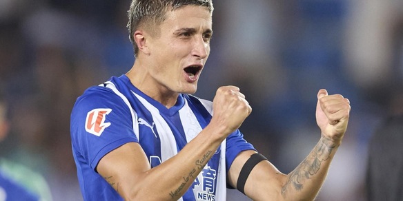Liga, l'Alaves piega il Levante. Pari tra Valencia e Real Sociedad