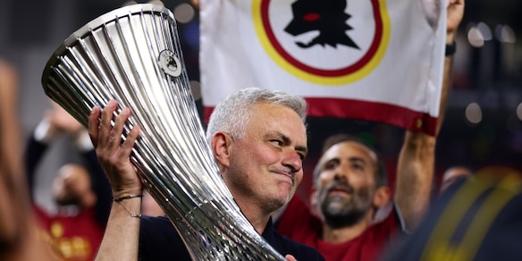 Mourinho ricorda la Conference League con la Roma: "Sono uno dei migliori"