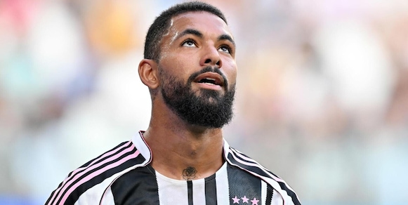 Juve, cessione Douglas Luiz: c'è l'intesa con il Nottingham Forest