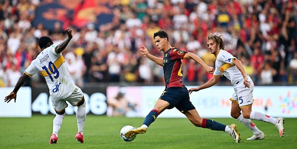 Genoa-Lecce, a Marassi vince l'equilibrio: Di Francesco ferma Vieira