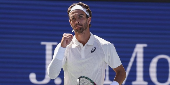 Musetti show agli Us Open: batte Perricard in rimonta e vola al secondo turno