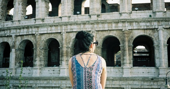 Le 10 migliori città per viaggiare da soli nel 2025, c'è anche Roma