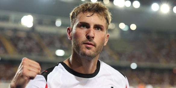 Gimenez, parla il padre: "Roma? Non so cosa sia successo, voleva restare al Milan"