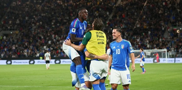 Gattuso arringa la folla e l'Italia va: 5-0 all'Estonia, per il Mondiale siamo ancora in corsa