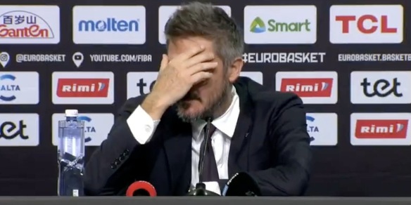 Pozzecco, addio alla Nazionale: "La mia ultima partita da ct dell'Italia". Poi lo sfogo in conferenza stampa