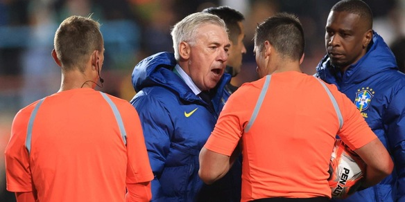 Ancelotti furioso con gli arbitri, prima sconfitta con il Brasile: Wesley non gioca