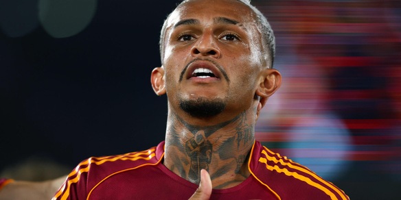 Roma: allarme Wesley, in attesa di visite al rientro dal Brasile