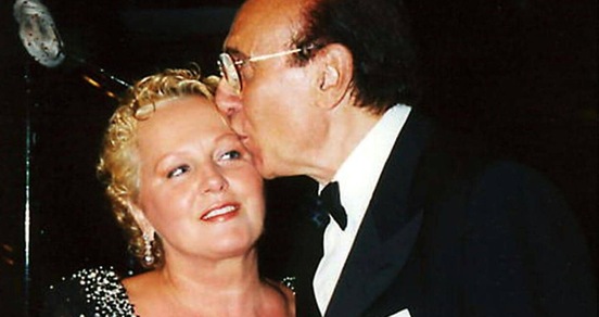 Pippo Baudo eredità, Katia Ricciarelli contro la segretaria: "Ingiusto"