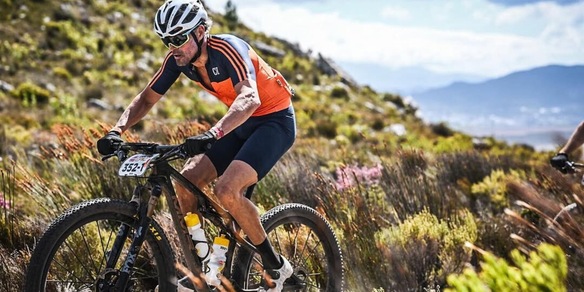 Psg, Luis Enrique operato dopo una caduta in bicicletta: salterà la ripresa della Ligue 1