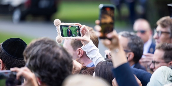 Trump allo stadio a New York, per lui buu e qualche applauso
