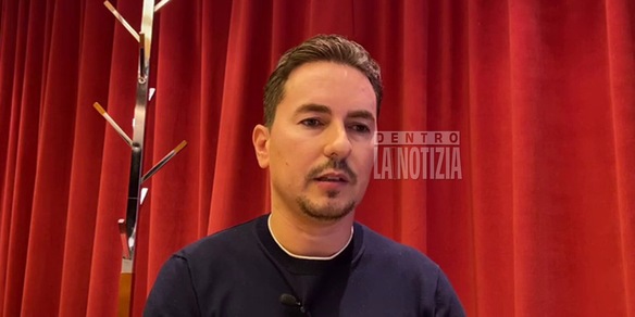 Jorge Lorenzo e la truffa della ruota panoramica: "Non andateci"