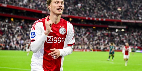 L'Ajax aspetta l'Inter, intanto vince in campionato