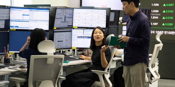 Borsa: l'Asia in rialzo ritocca i massimi storici