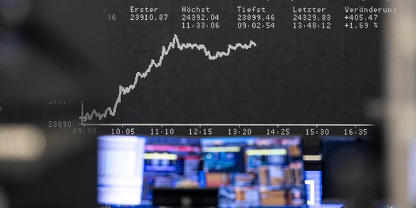 Borsa: l'Europa avanza dopo Wall Street in attesa della Fed