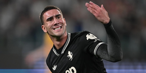 Juve, lo strano caso di Vlahovic: da indesiderato a salvatore, cosa cambia per il futuro