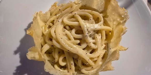 Italiani fra IgNobel 2025 con la fisica della cacio e pepe