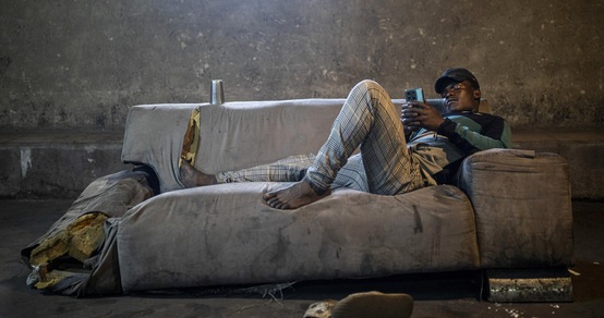 Tripofobia, la paura più cercata dagli italiani su Google: cosa è, sintomi e come si cura