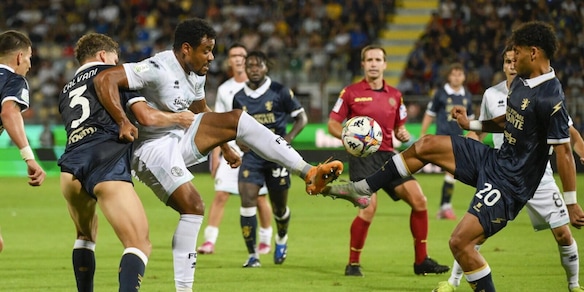 Calò e Ghedjemis illudono il Frosinone, rimonta Sudtirol nel finale