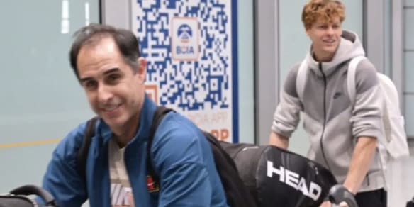 Chi è Alejandro Resnicoff, il possibile nuovo fisioterapista di Sinner apparso in un video virale