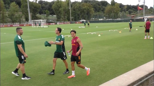 Roma, Dybala si allena a parte