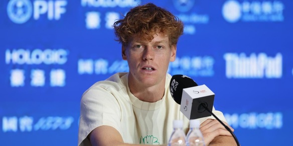 Sinner: "Il ko con Alcaraz? Ho riflettuto molto, cambieranno tante cose..."