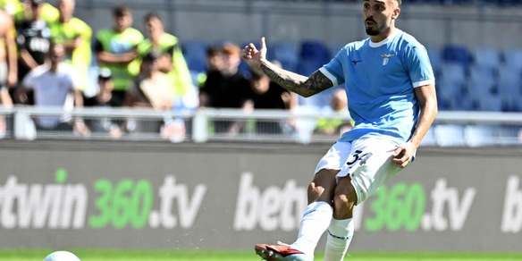 Gila, il jolly della Lazio: mediano o esterno, Sarri ci punta