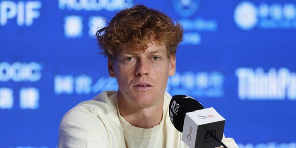 Sinner, dove eravamo rimasti? Oggi il rientro in Cina e parte la caccia al n.1