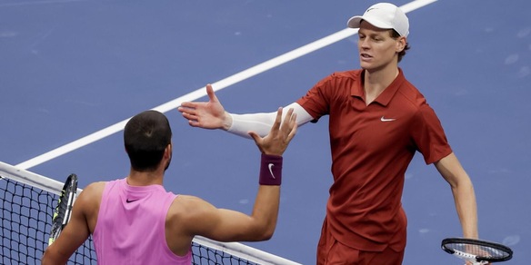 Sinner, Alcaraz e la lettera degli altri tennisti: chiedono più soldi e riforme. Ma Djokovic...