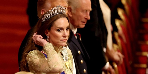 Kate Middleton, è guerra con Camilla: scoppia il tiara gate