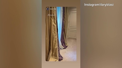 Il risveglio di Ilary Blasi sotto la Tour Eiffel