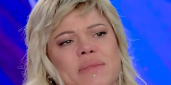 Floriana Secondi: "Il mio compagno Angelo ha un tumore. Mio cugino è stato ucciso"