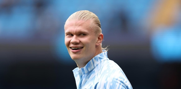 Haaland, le frasi che fanno il giro del mondo. La sfida all'Italia, i capelli e la paura più grande: "Quando morirò..."