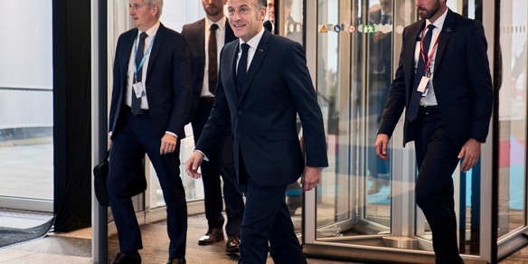 Macron, 'agiremo per contrastare la flotta ombra russa'