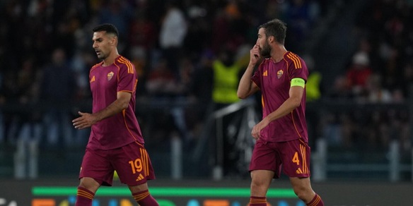 Roma, succede di tutto nella sconfitta contro il Lille: Dovbyk e Soulé sbagliano tre rigori. Decide Haraldsson