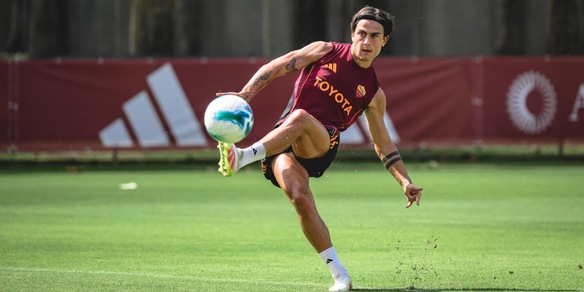 Roma, buone notizie: Dybala parzialmente in gruppo. Cosa succede ora
