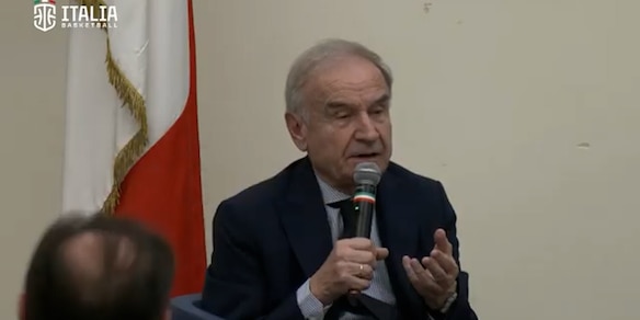 Petrucci: "Non sono invidioso della pallavolo"