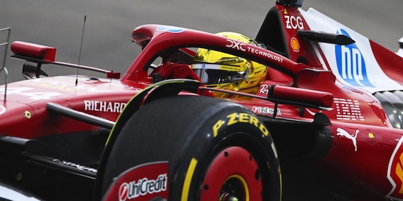 F1, qualifiche Gp Singapore: pole position per Russell. Deludono le Ferrari