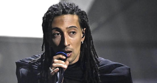 Ghali attacca i rapper che non parlano di Gaza: "Chi tace è complice"