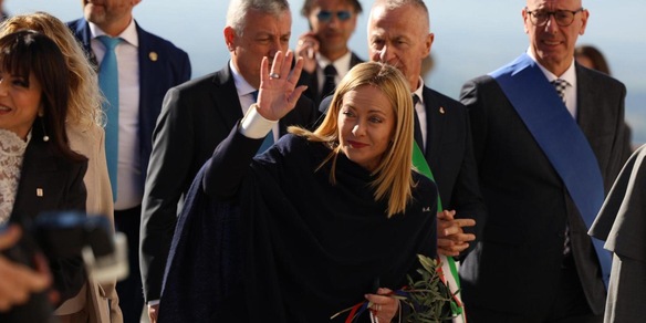 Meloni, piano di Pace Trump squarcia le tenebre