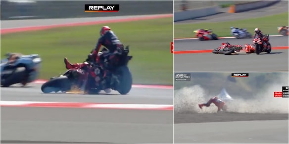 Che paura per Marc Marquez, cade e sfiora la moto di Bezzecchi: scintille accanto a lui