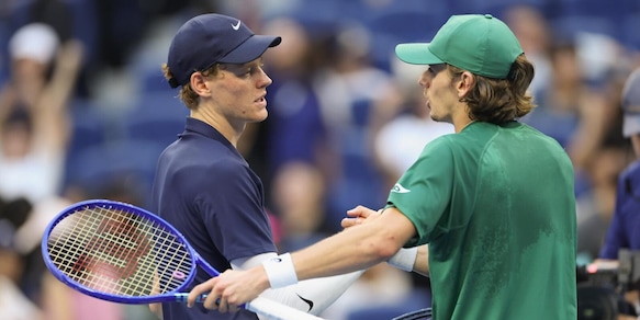 De Minaur di ghiaccio in conferenza: "Semifinale contro Sinner? Non mi importa quello che..."