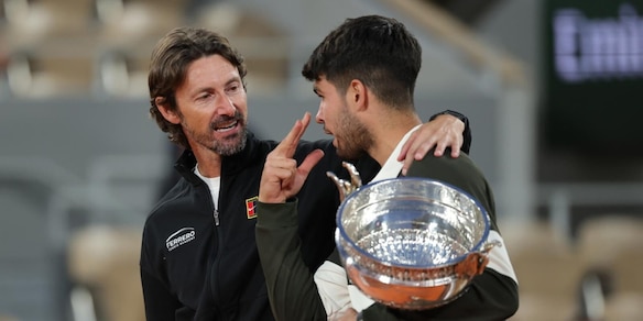 Il coach di Alcaraz sbotta sui social per le voci sul cancro: "Abbiate rispetto…"