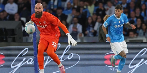 Milinkovic Savic infortunato, lascia la Serbia e torna a Napoli per curarsi