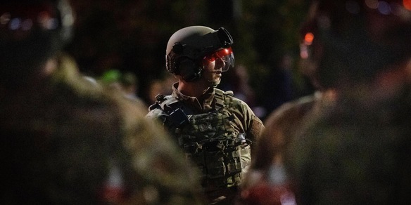 Trump, pronto a invocare l'Insurrection Act per le città