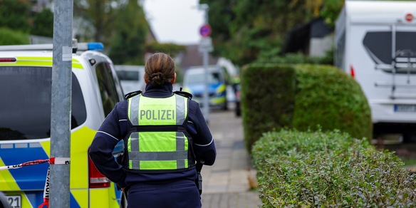 Germania, è stata la figlia di 17 anni a accoltellare la sindaca